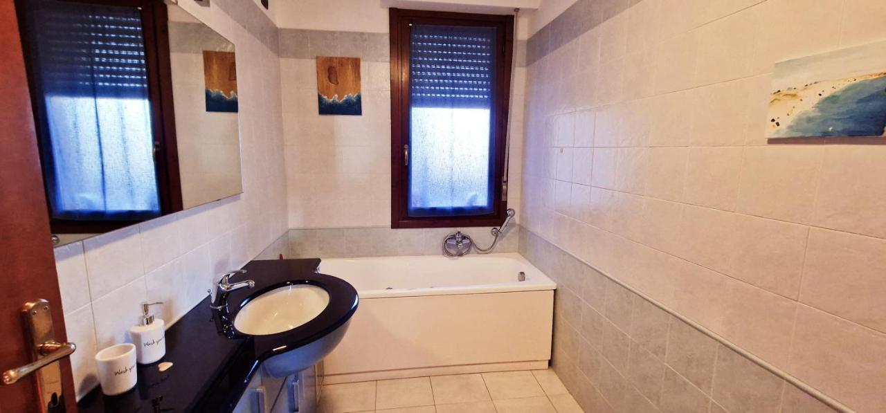 Ancora Apartment Quartu SantʼElena Dış mekan fotoğraf